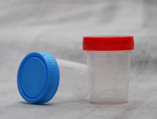 خرید ظرف ادرار ۶۰ میلی استریل پک پلاستیکی